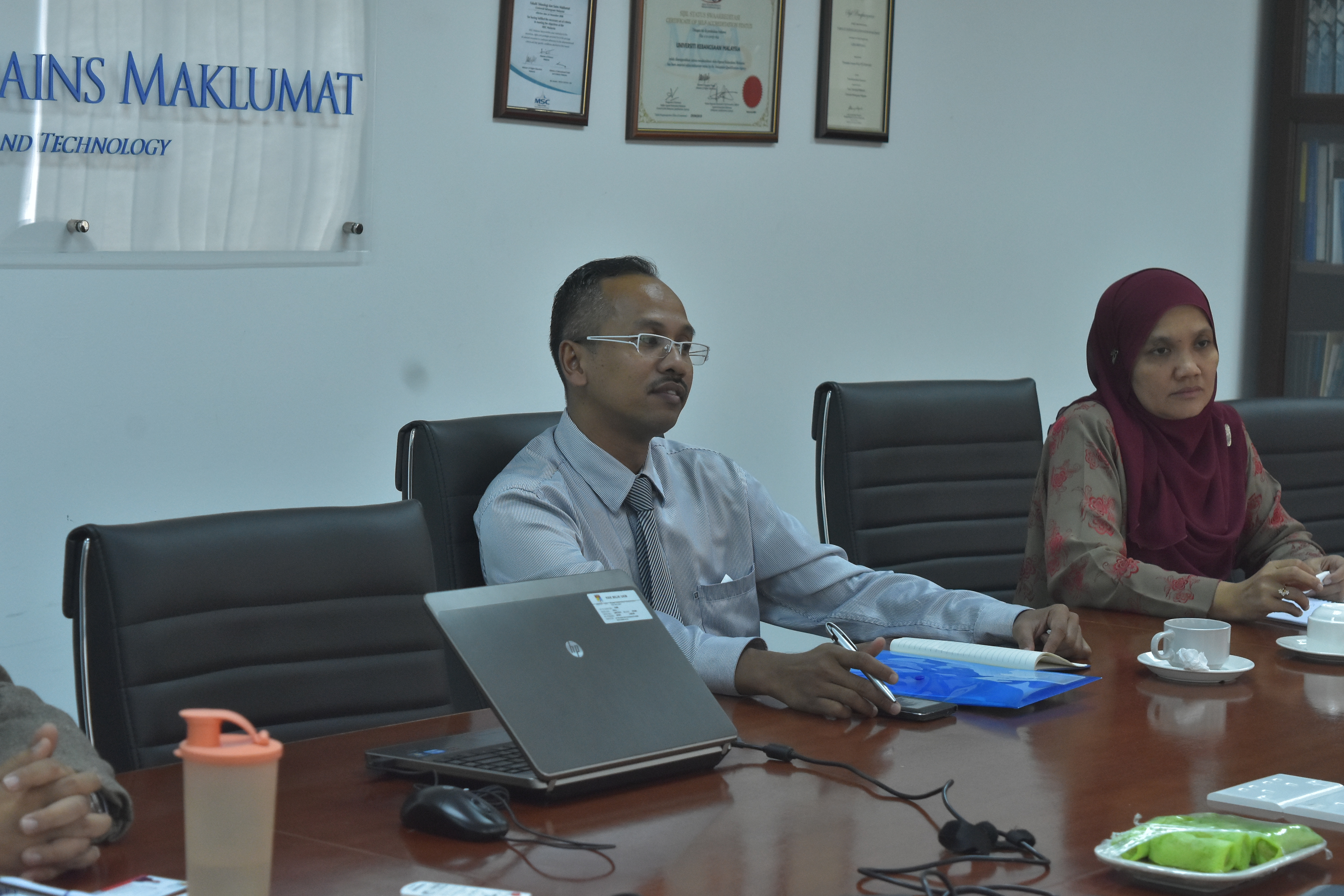 UKM 3067